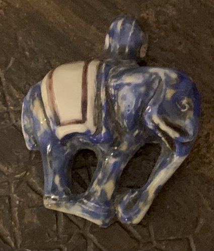 Céramique vintage 1960's pendentif à l'éléphant Vallauris Accolay