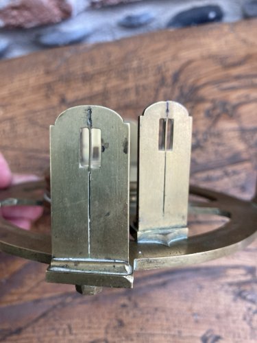 Cercle D Arpentage Boussole Marine Circa 1740 France Fleur De Lys  Laiton Mesure