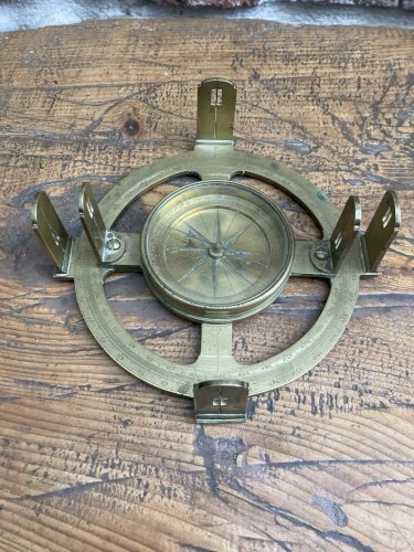Cercle D Arpentage Boussole Marine Circa 1740 France Fleur De Lys  Laiton Mesure