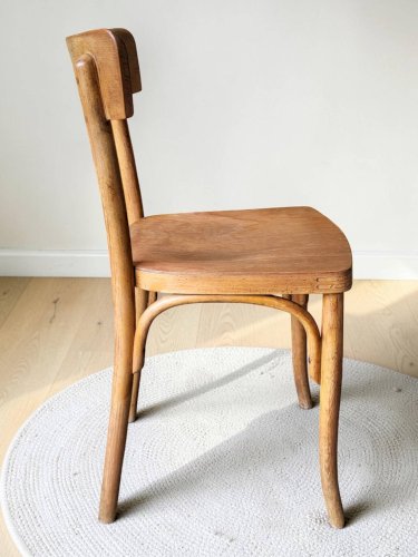 Chaise bistrot en bois courbé (bentwood), Tchécoslovaquie