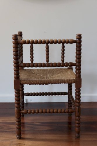 Chaise dangle ancienne en bois tourné