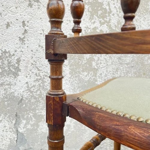 Chaise d’angle ancienne