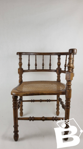 Chaise dangle en bois et cannage