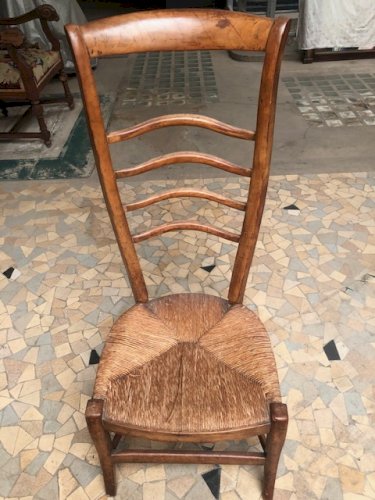 chaise de nourrice ancienne