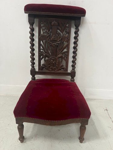 Chaise de prière Louis Philippe en chene massif XIX siècle