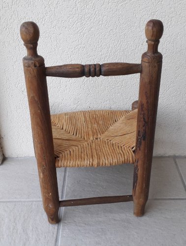 Chaise enfant bois