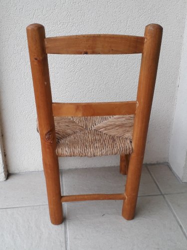 Chaise enfant en bois