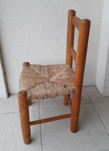 Chaise enfant en bois
