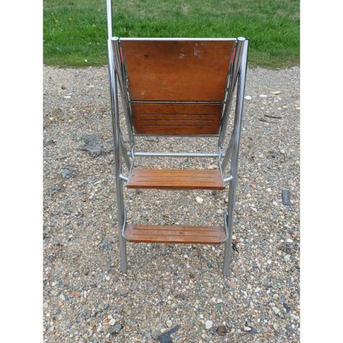 Chaise Escabeau en Formica