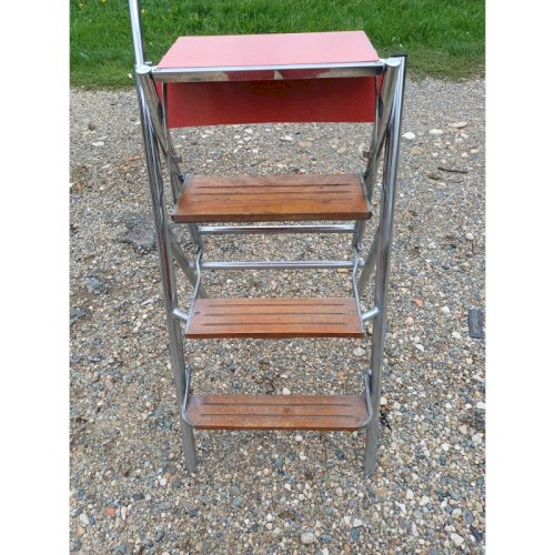 Chaise Escabeau en Formica