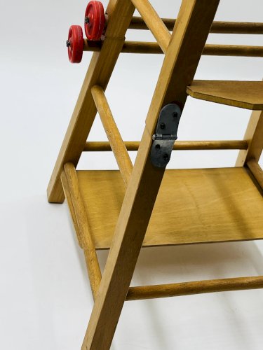 Chaise haute poupée vintage en bois transformable trotteur