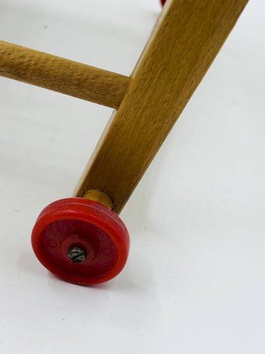 Chaise haute poupée vintage en bois transformable trotteur