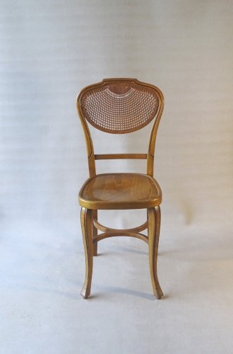 Chaise Kohn N° 301, ca. 1926 - cannage en soleil - Groupe Thonet Mundus -