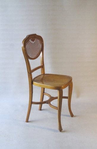 Chaise Kohn N° 301, ca. 1926 - cannage en soleil - Groupe Thonet Mundus -