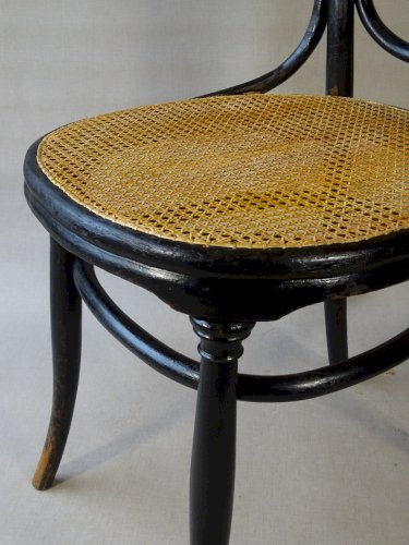 Chaise N°22 par FIUME (Chevallier) vers 1890, no Thonet