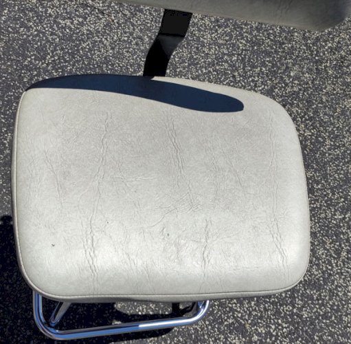 Chaise tabouret style industriel