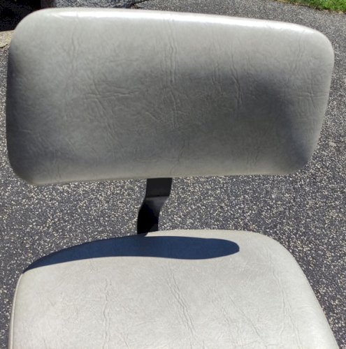 Chaise tabouret style industriel