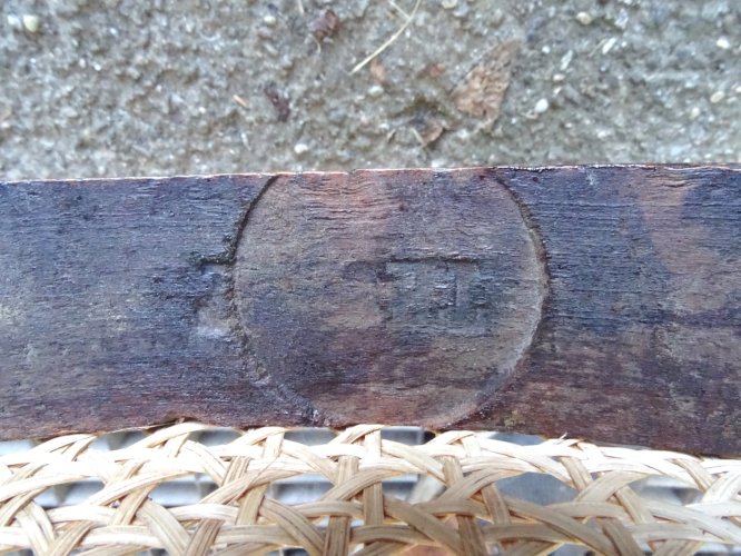 Chaise Thonet N°20 de 1890, entiérement d'origine - cannage neuf -