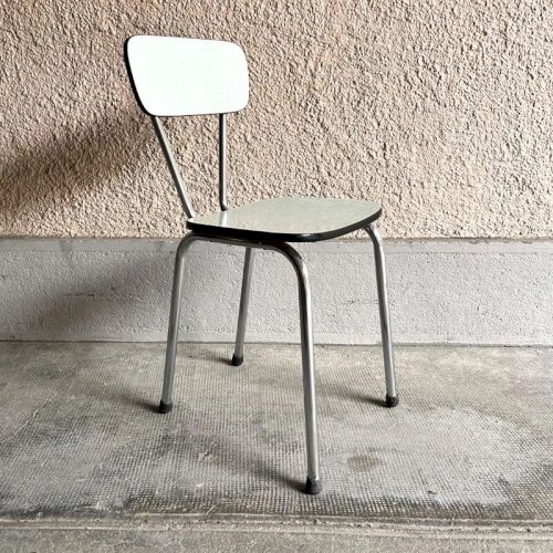 Chaise vintage en formica