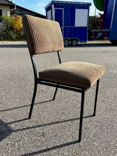 Chaise vintage en métal et velours 1950