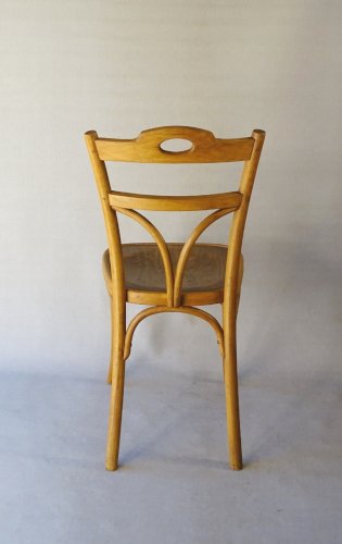 Chaises Bistrot KOHN N°187, vers 1905 , assise à 5 fleurs de Lys, no Thonet