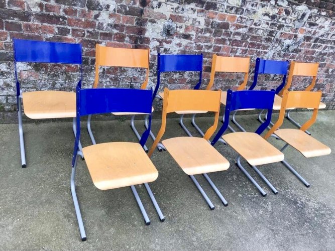 Chaises d’école vintage, 30 euros pièce, meubles sièges anciens