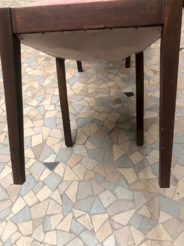 Chaises en bois vintage (2 ex)