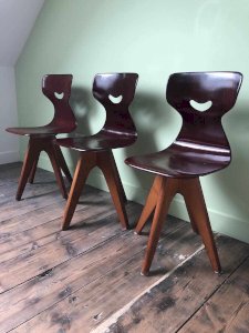 Vintage Smile chairs by Adam Stegner, vintage design seats.