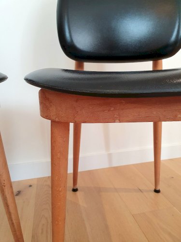 Chaises vintagespégase par Pierre Gurariche / Baumann