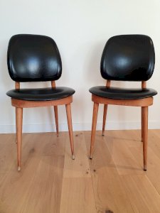 Chaises vintagesPégase Pierre Guariche/Baumann