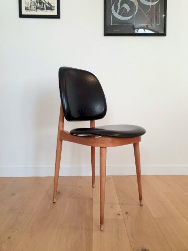 Chaises vintagesPégase Pierre Guariche/Baumann