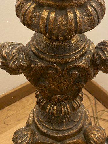 Chandelier bois dorée transformée en lampe 