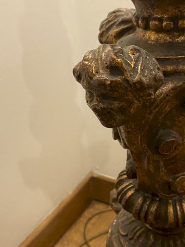 Chandelier bois dorée transformée en lampe 