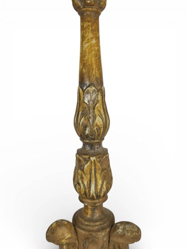 Chandelier en bois doré