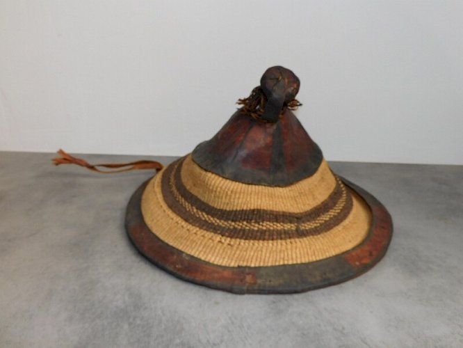 CHAPEAU ANCIEN AFRICAIN DE 37.5 CM DE DIAMETRE N°2