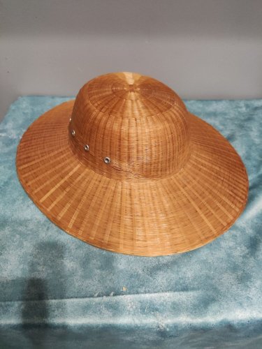 Chapeau colonial en rotin, des années 60-70