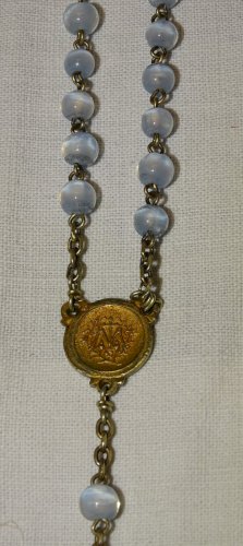 -CHAPELET ARGENT Poinçon CRABE PERLES de VERRE  dans sa BOITE OEUF en COROZO   D