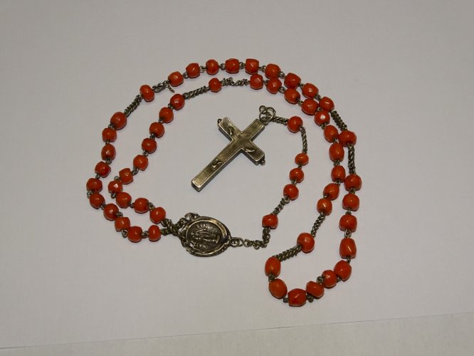 - CHAPELET RELIQUAIRE ARGENT ANCIEN PERLES de CORAIL SANS RELIQUE RELIGION   D