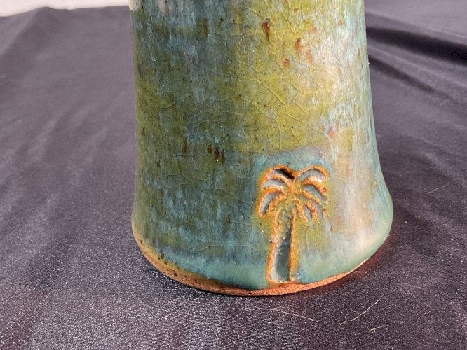 CHARLES CHIVILO - Vase rouleau Céramique Vernissée .