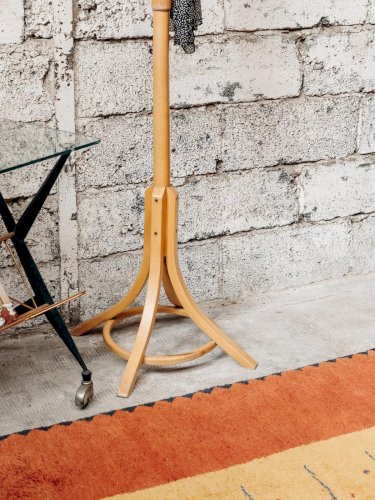 Charlie, le porte-manteau en bois N°118