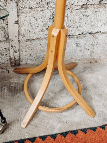 Charlie, le porte-manteau en bois N°118