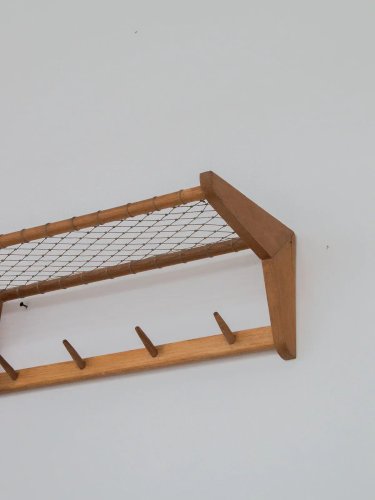 Charlie, le porte-manteau en bois N°13