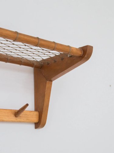 Charlie, le porte-manteau en bois N°13