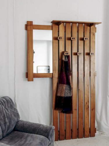 Charlie, le porte-manteau mural en bois N°3