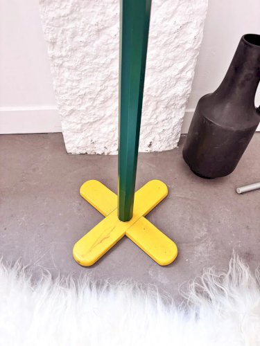 Charlie, le porte-manteau N°104