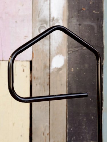 Charlie, le valet porte vêtements N°135