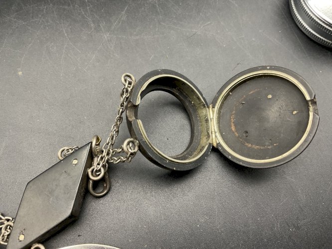 CHÂTELAINE Clavet de Châtelaine et Montre Argent Bakélite, XIXème Napoleon III .