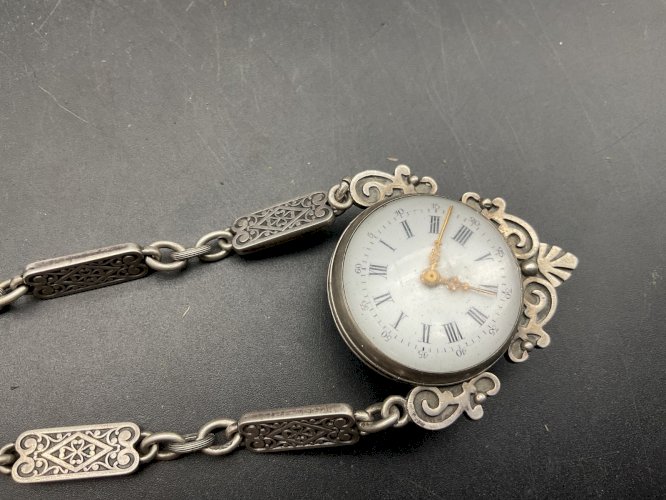 CHÂTELAINE Clavet de Châtelaine et Montre Argent , XIXème Napoleon III .