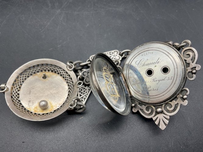 CHÂTELAINE Clavet de Châtelaine et Montre Argent , XIXème Napoleon III .