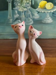Chats en céramique vintage